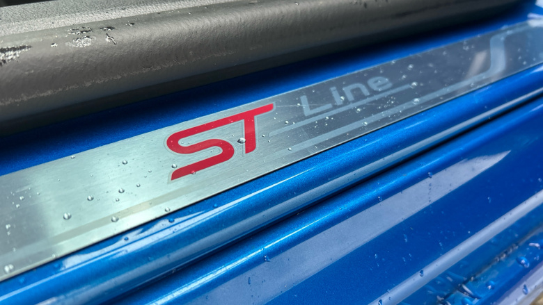 Ford Focus 1.0 EcoBoost Hybrid mHEV 155 ST-Line 5dr Auto Petrol Hatchback